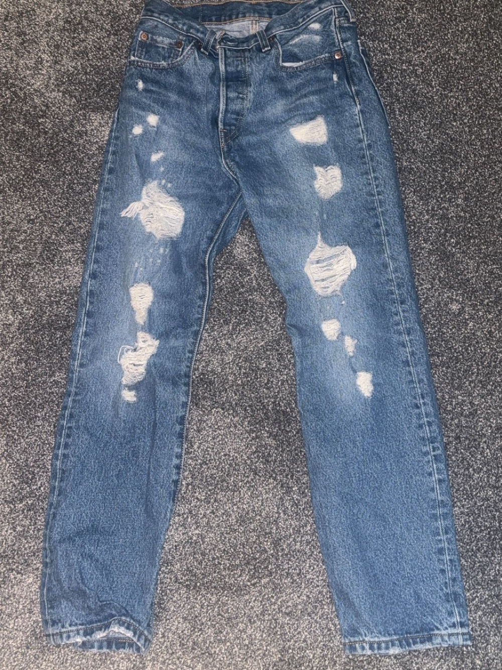 Levi’s distressed jeans